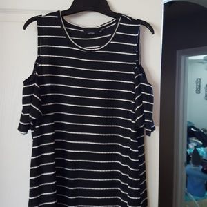 Off the shoulder top black stripe